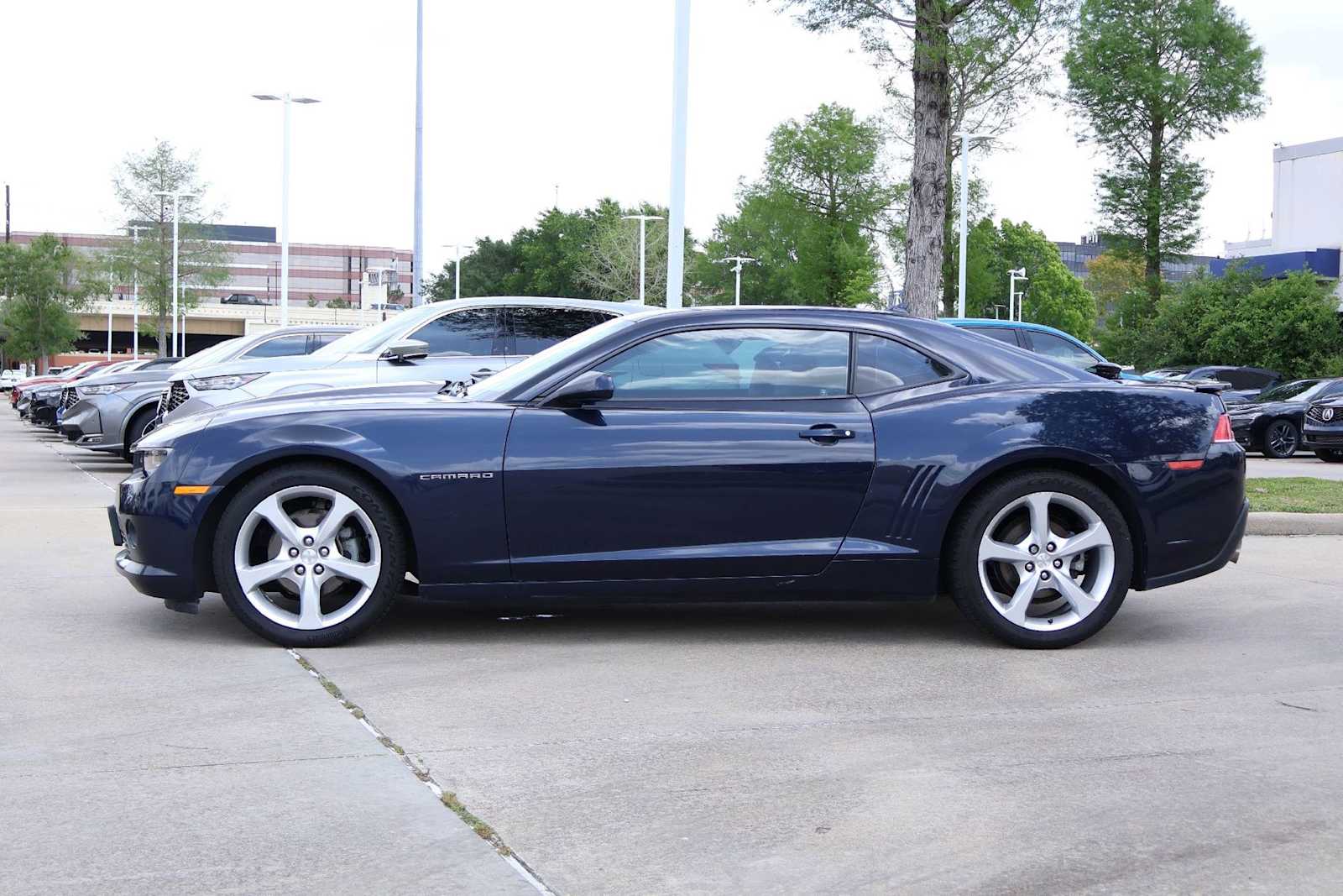 Thumbnail: 2015 Chevrolet Camaro - 3