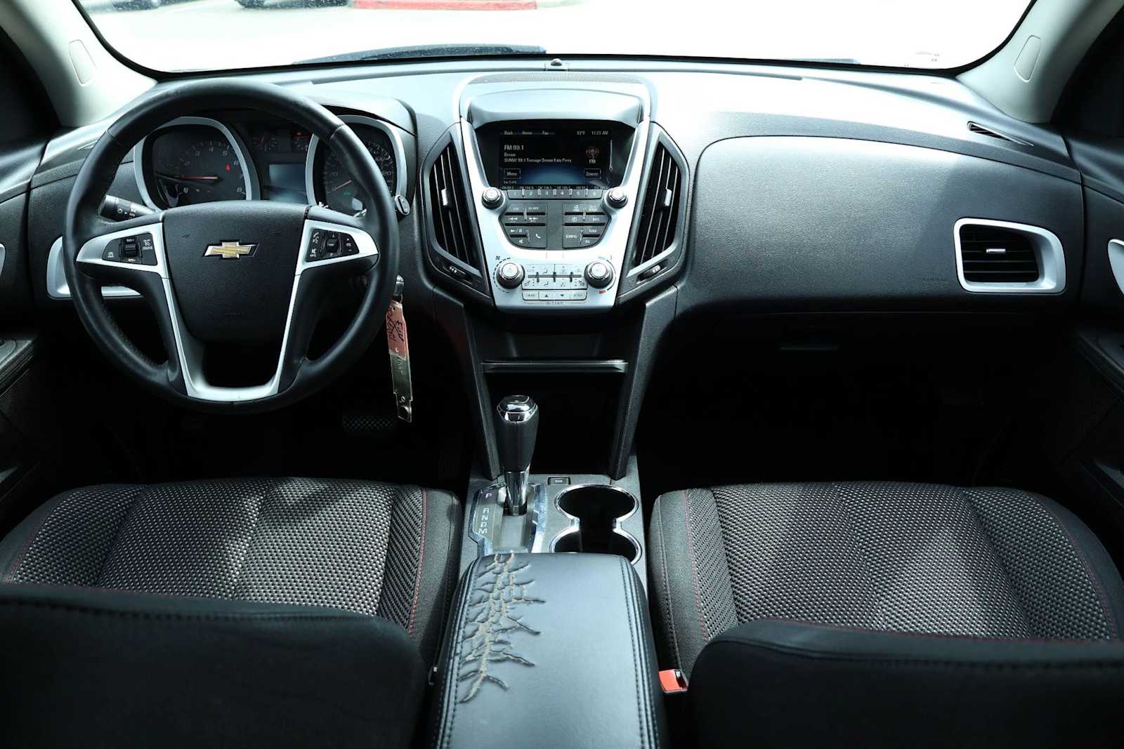 Thumbnail: 2017 Chevrolet Equinox - 10