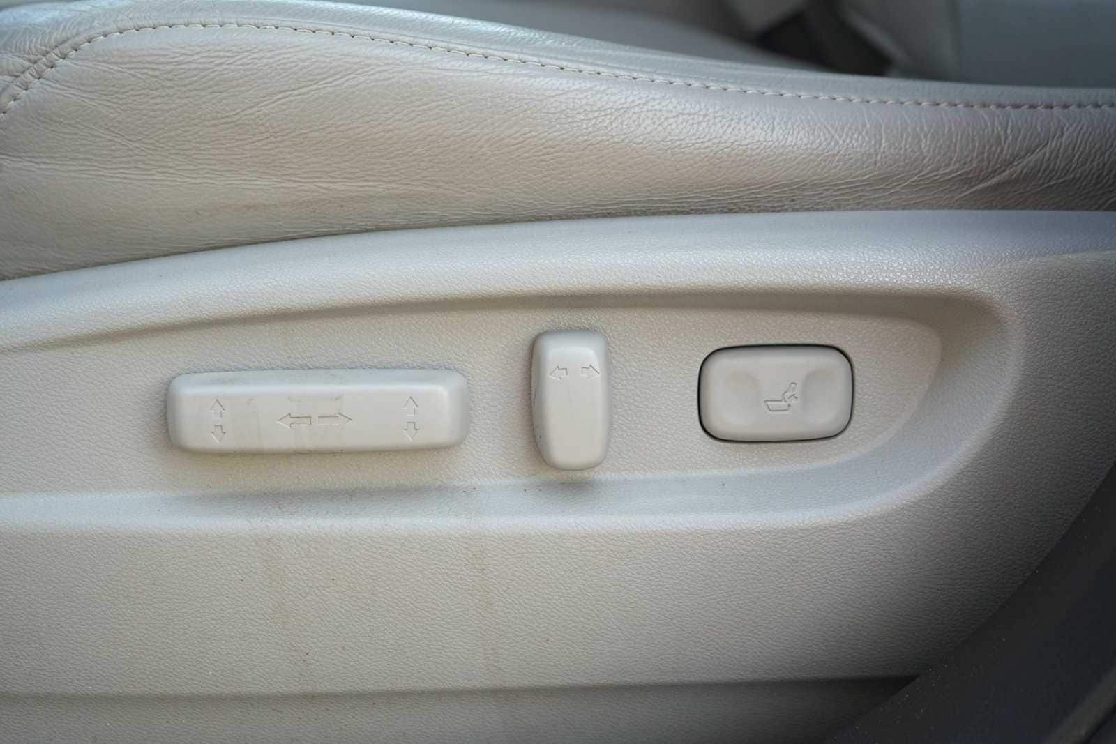 Thumbnail: 2017 Acura MDX - 12