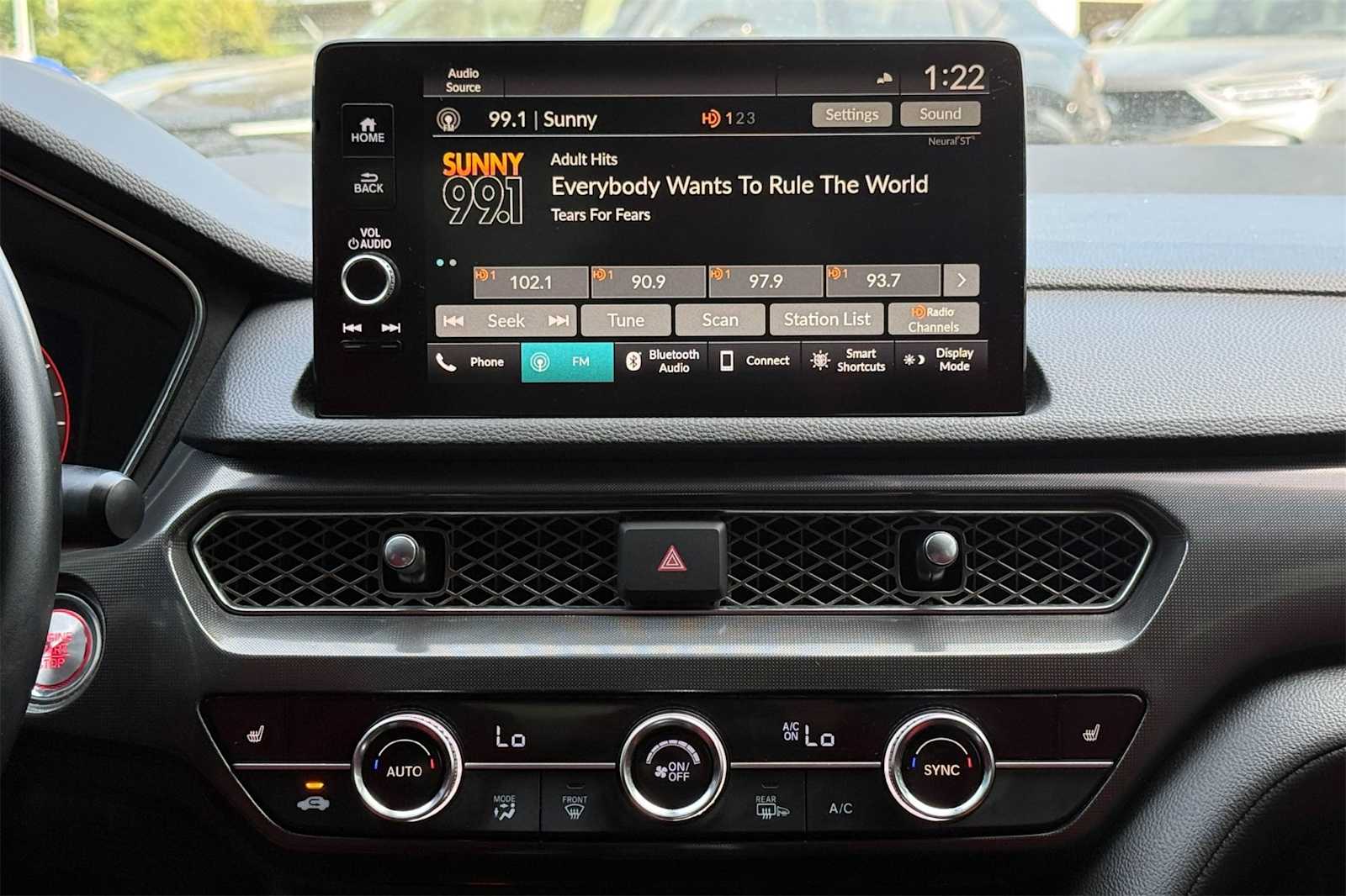 Thumbnail: 2023 Acura Integra - 16