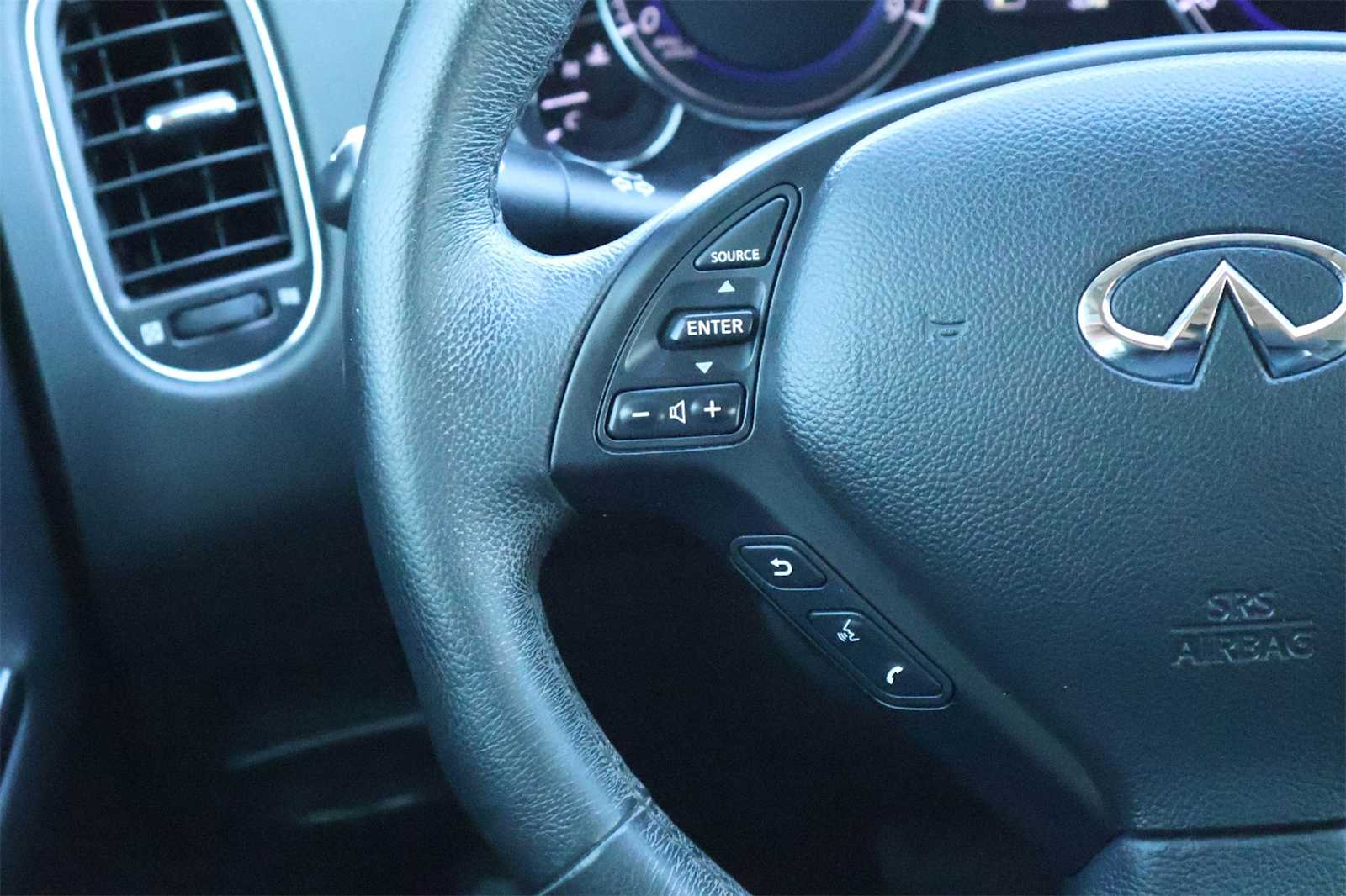 Thumbnail: 2017 INFINITI QX50 - 22