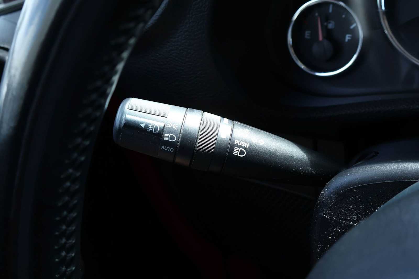 Thumbnail: 2012 Jeep Wrangler - 28