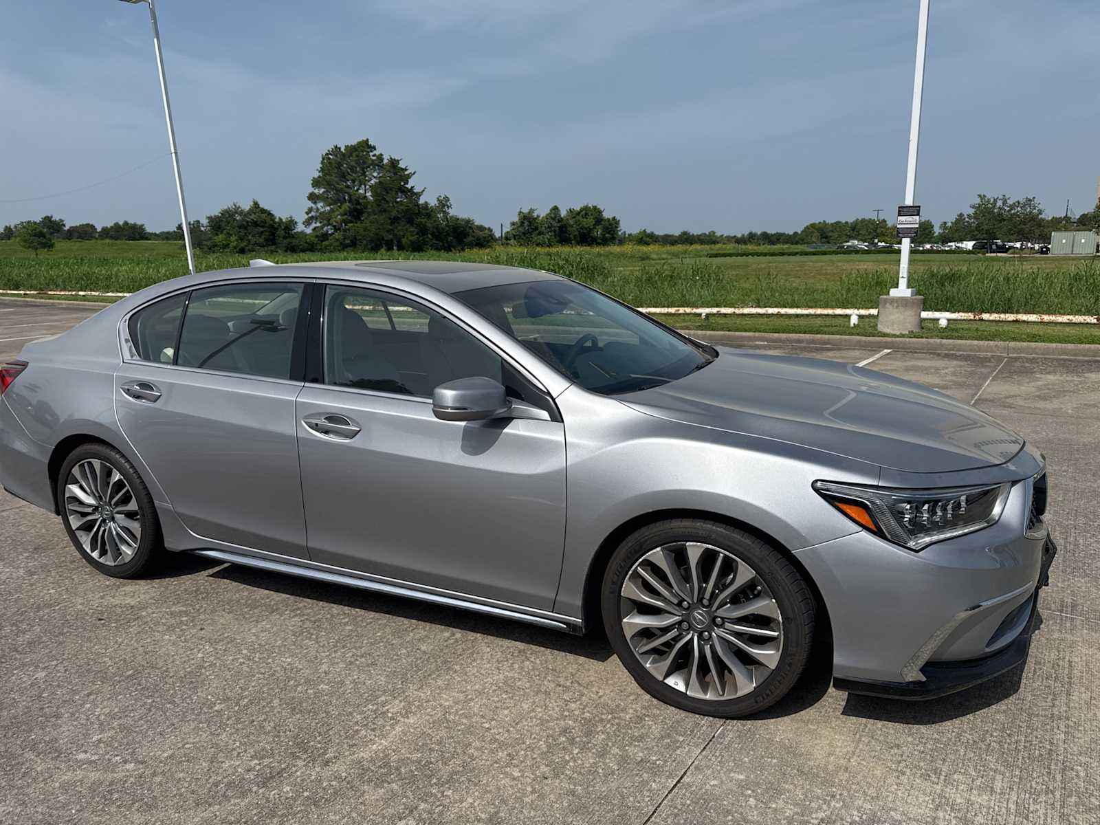 Thumbnail: 2018 Acura RLX - 5