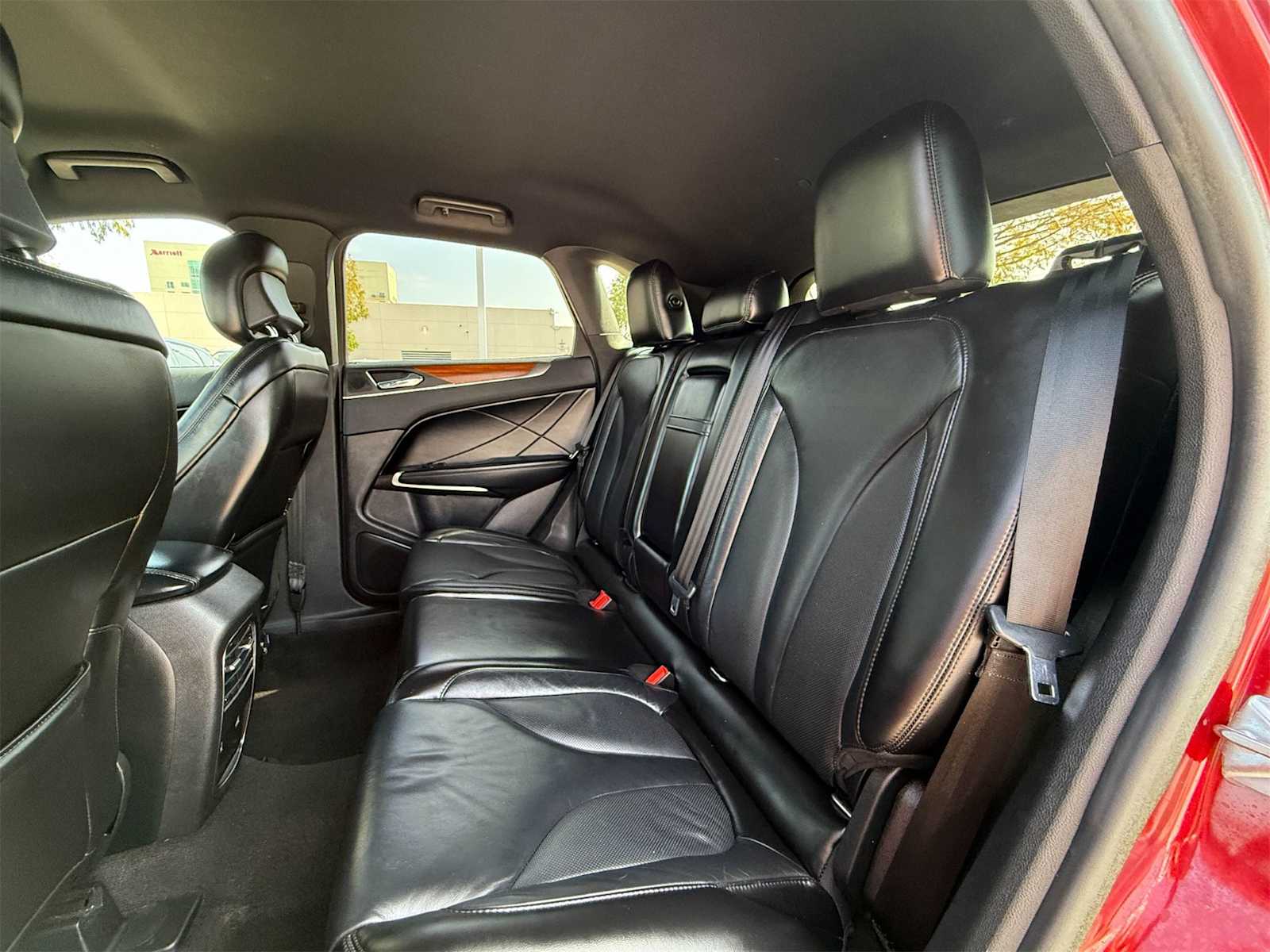 Thumbnail: 2019 Lincoln MKC - 13