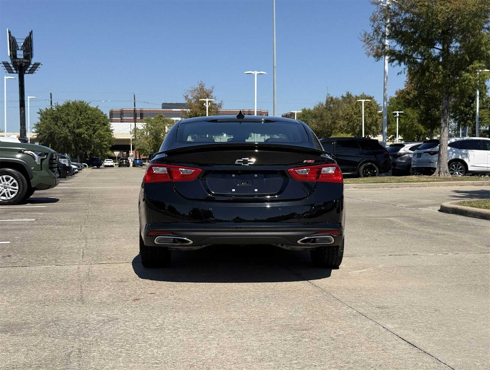 Thumbnail: 2024 Chevrolet Malibu - 5