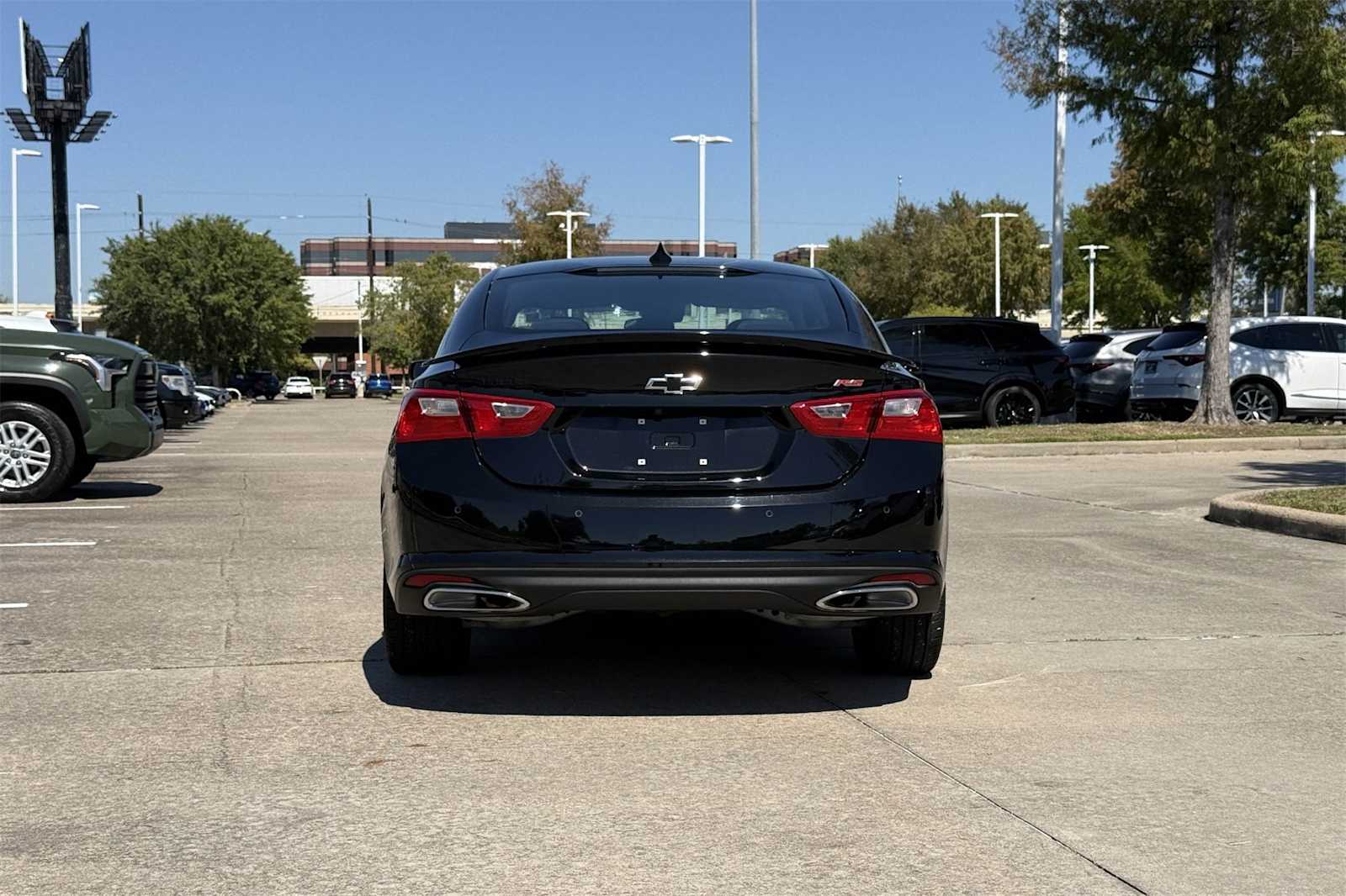 Thumbnail: 2024 Chevrolet Malibu - 5