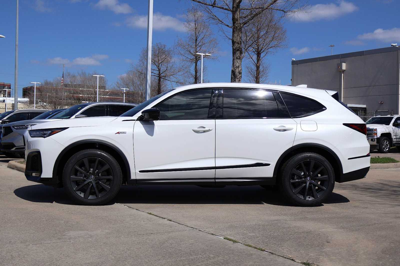 Thumbnail: 2026 Acura MDX - 3