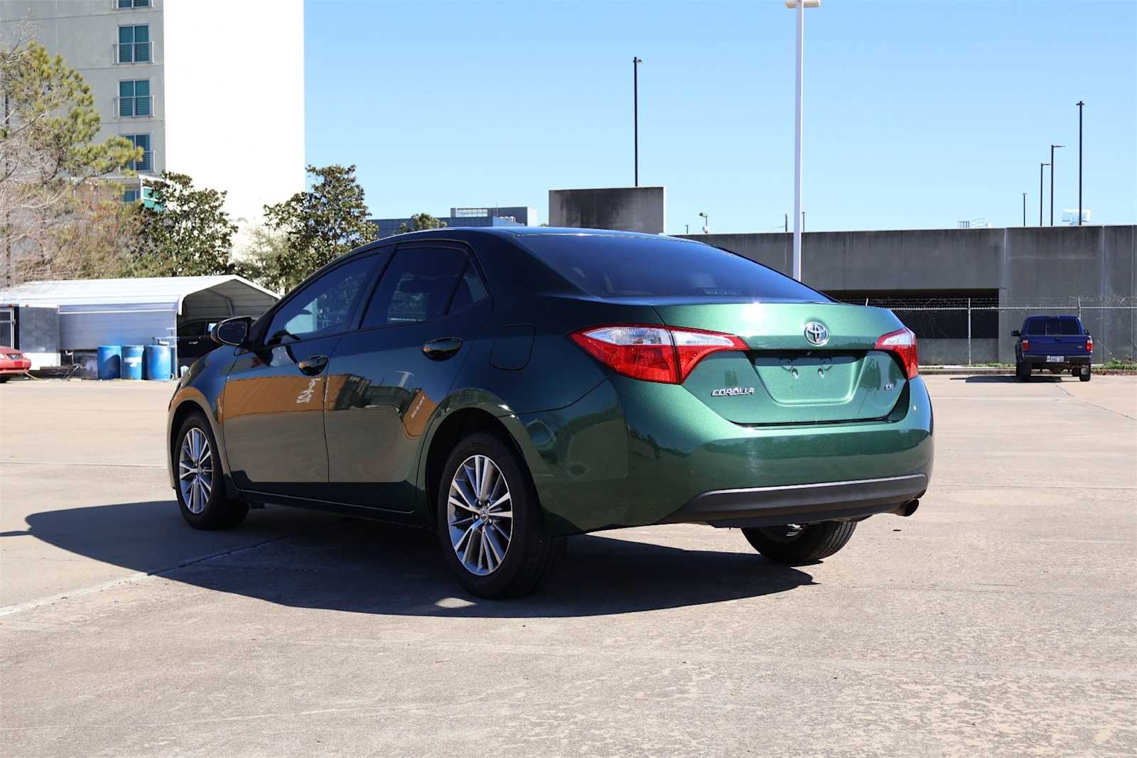 Thumbnail: 2015 Toyota Corolla - 4