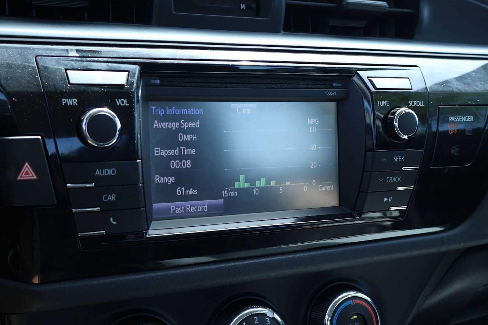 Thumbnail: 2016 Toyota Corolla - 29