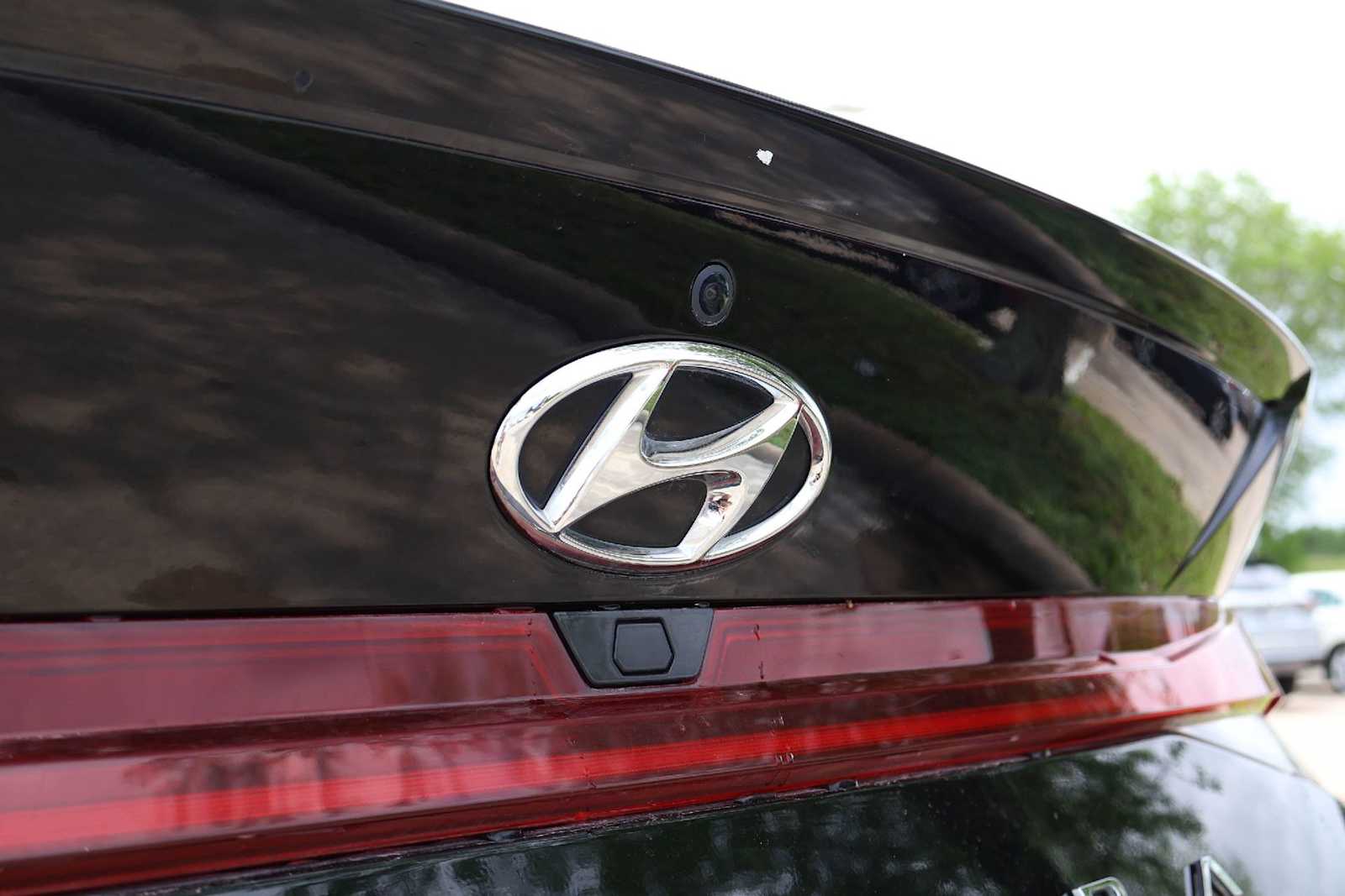 Thumbnail: 2023 Hyundai Elantra - 7