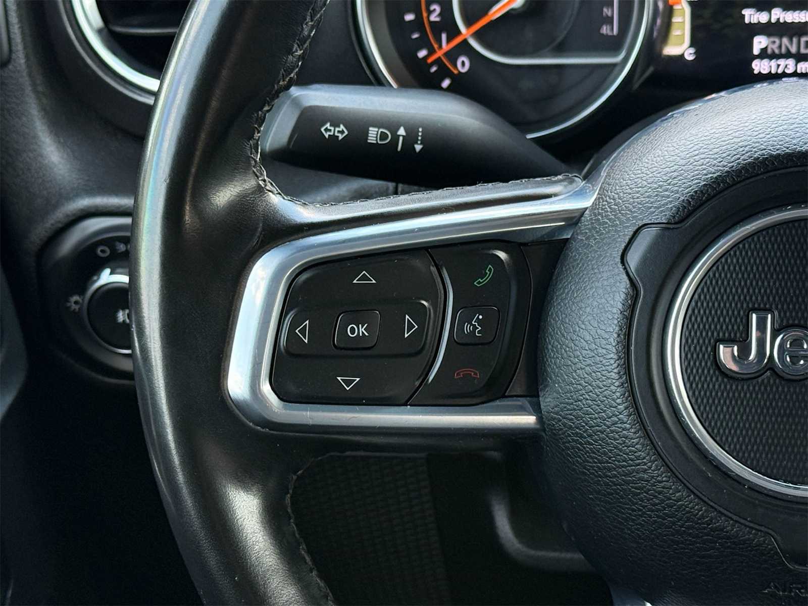 Thumbnail: 2021 Jeep Wrangler - 21