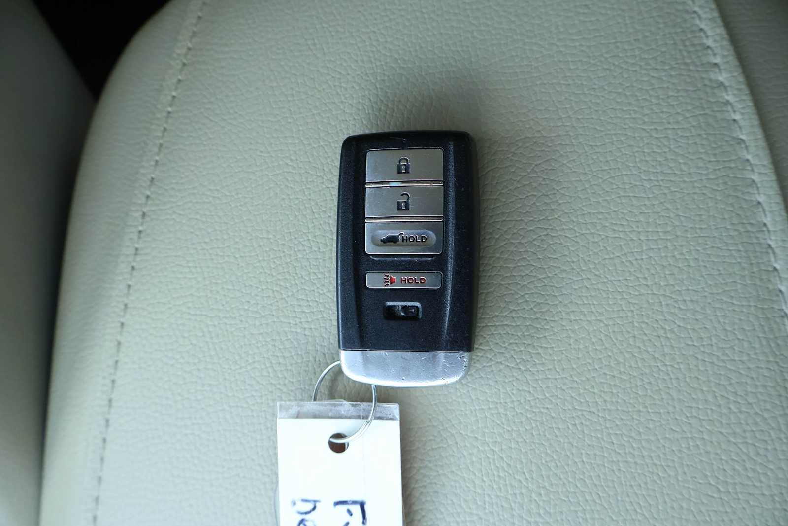 Thumbnail: 2014 Acura MDX - 20