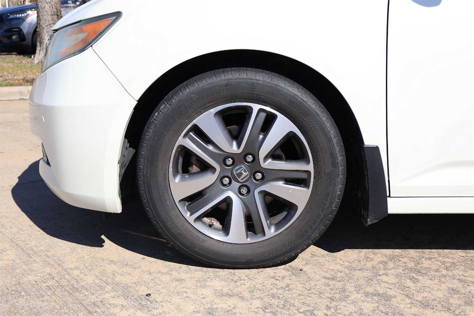 Thumbnail: 2016 Honda Odyssey - 8