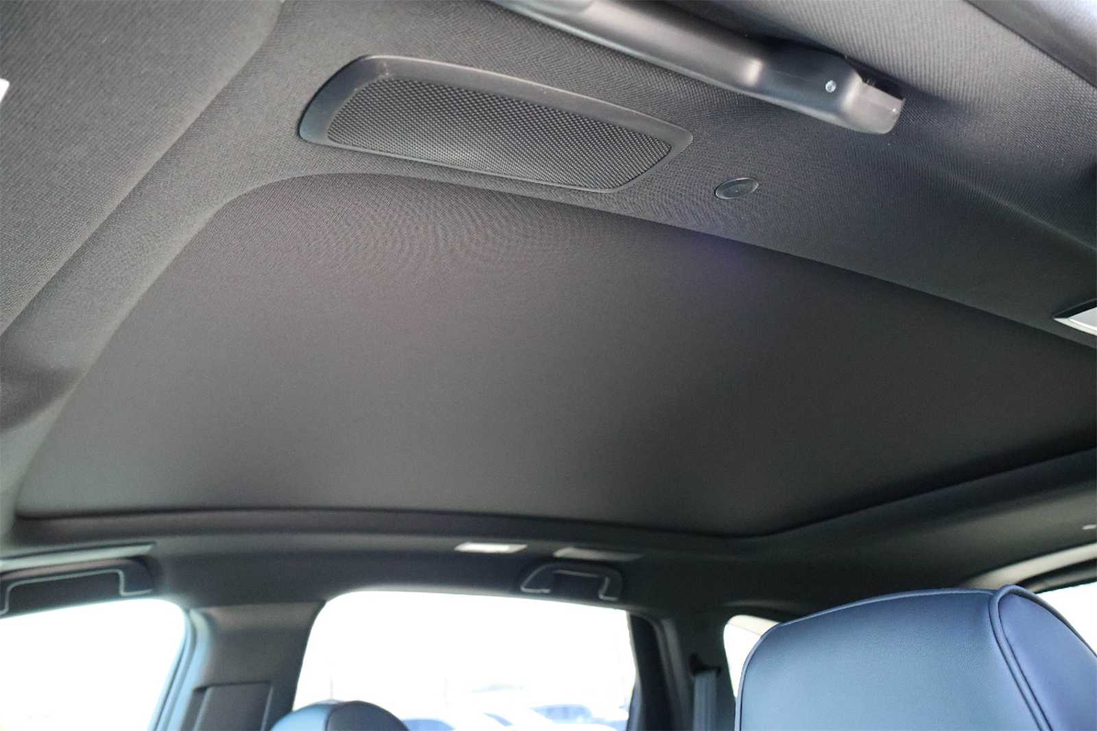 Thumbnail: 2026 Acura RDX - 28