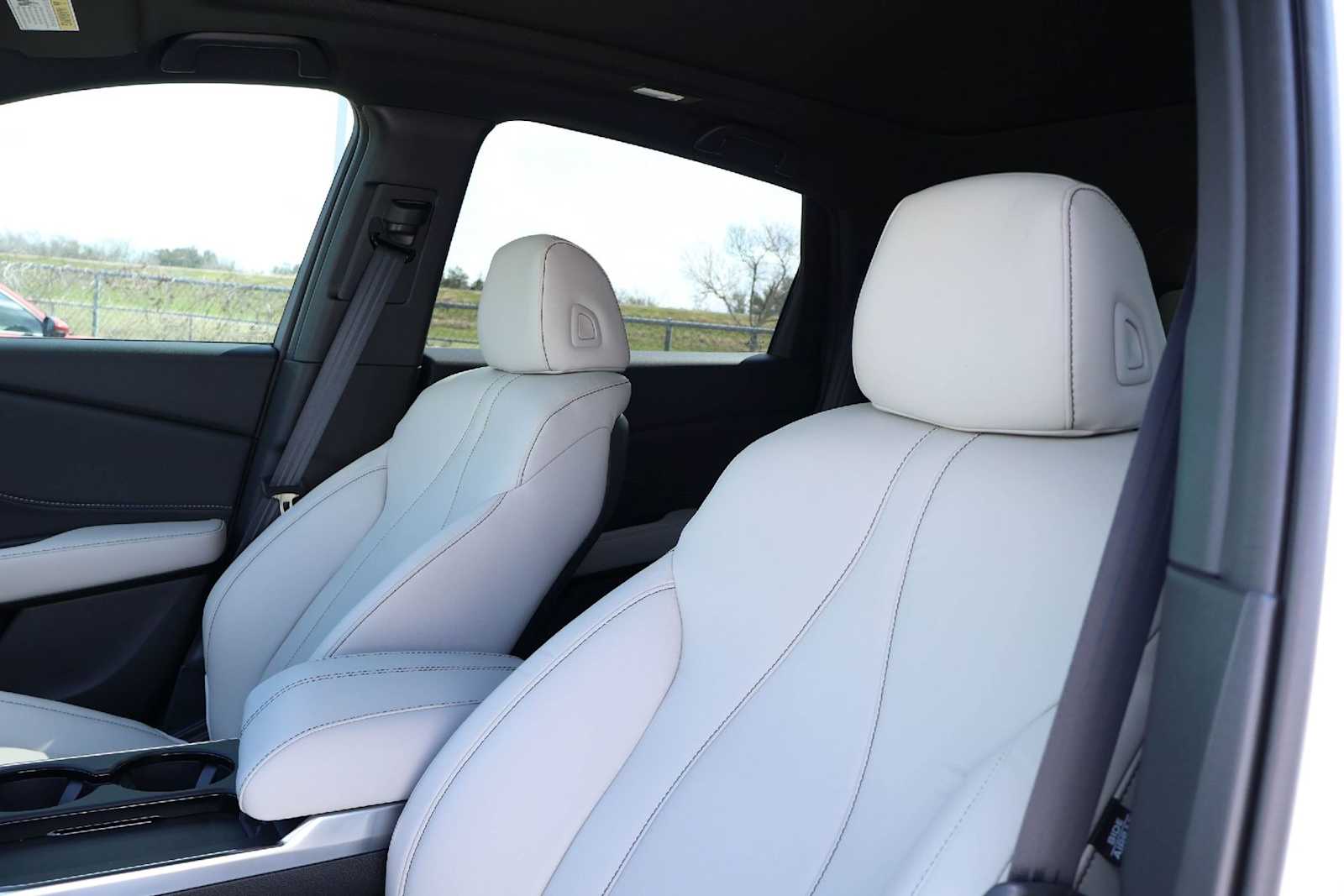 Thumbnail: 2026 Acura RDX - 11