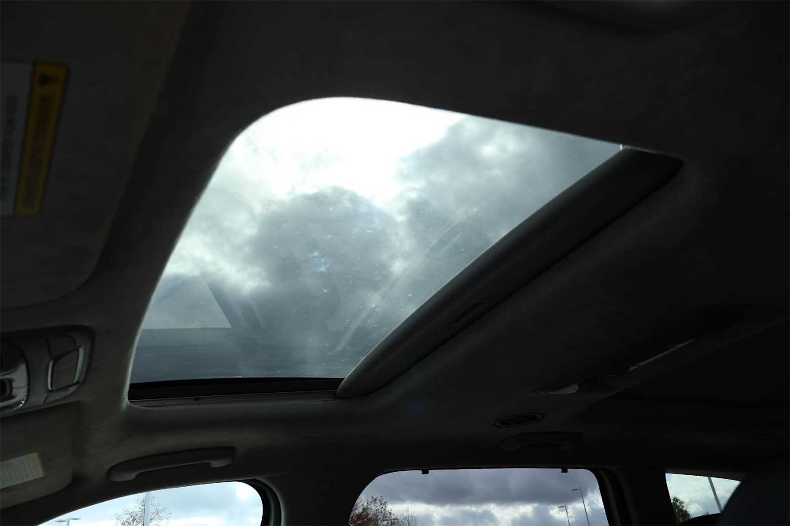 Thumbnail: 2022 Kia Telluride - 29