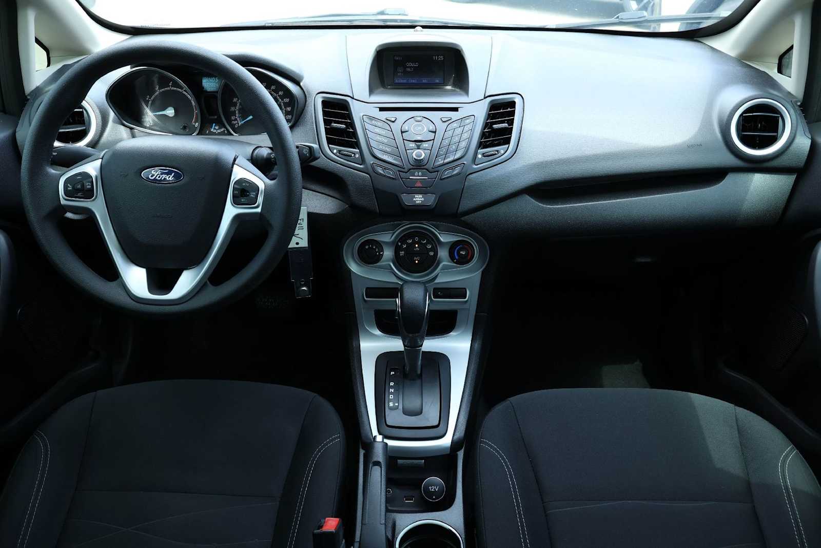 Thumbnail: 2018 Ford Fiesta - 10