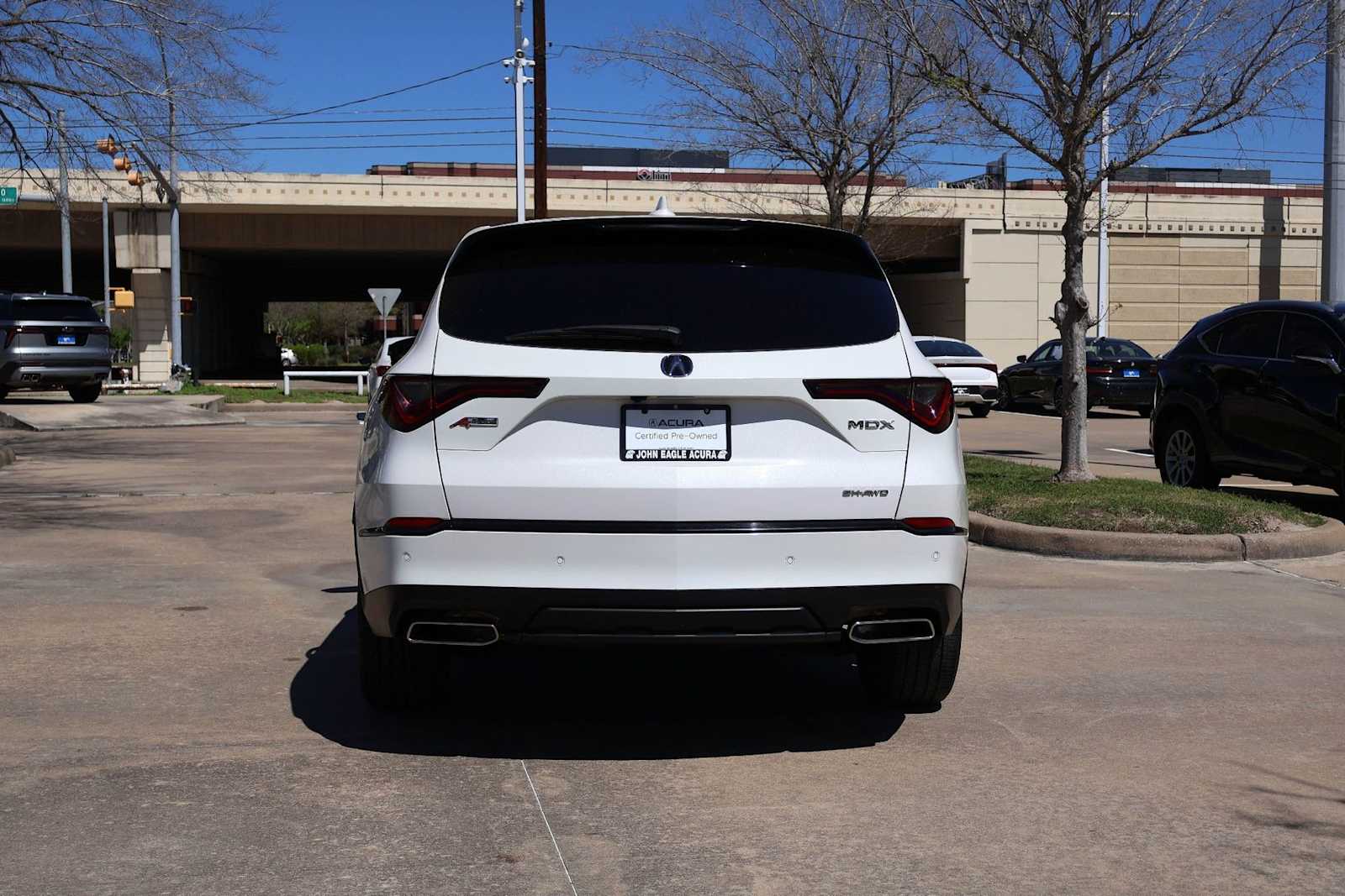 Thumbnail: 2023 Acura MDX - 5