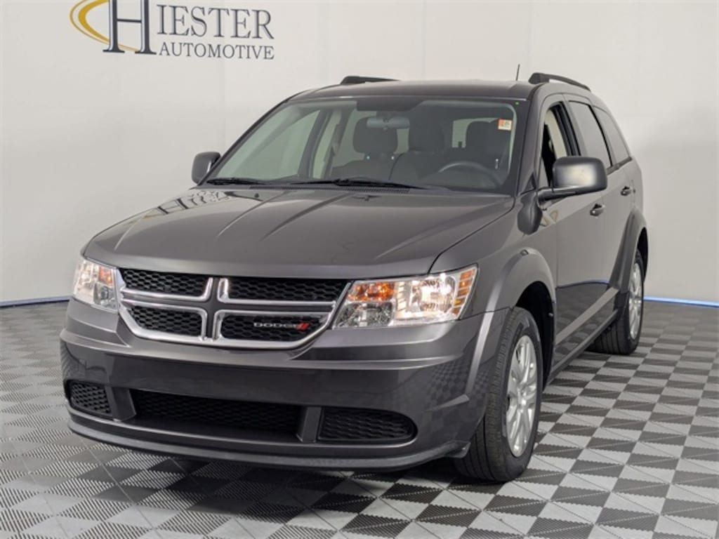 Used 2018 Dodge Journey SE SUV