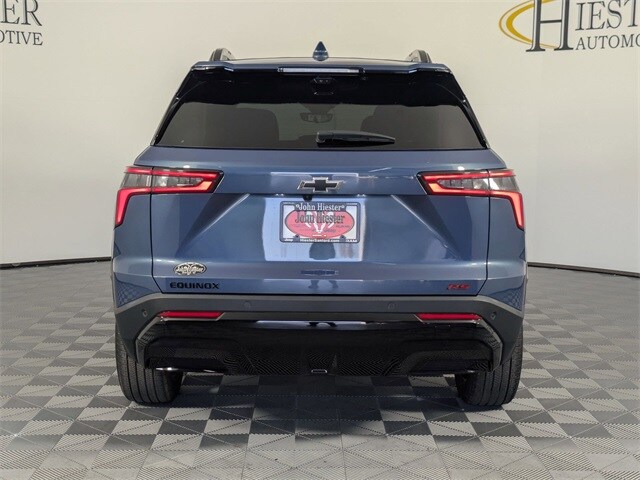 2025 Chevrolet Equinox RS photo 2