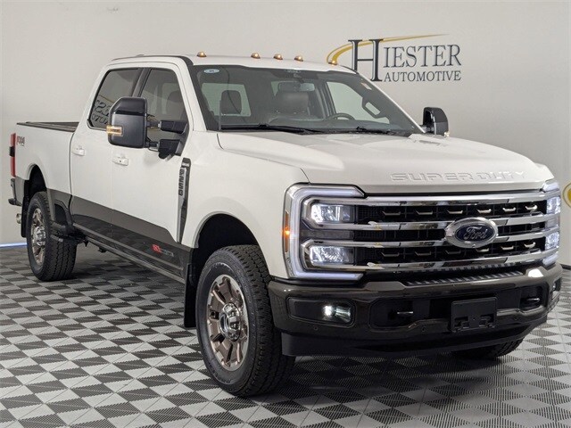 2025 Ford F-250 King Ranch photo 2