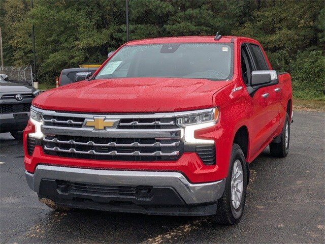2023 Chevrolet Silverado 1500 LT photo 4