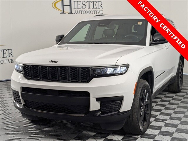 2024 Jeep Grand Cherokee L Sport photo 4