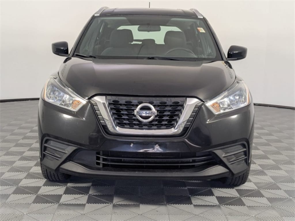Used 2019 Nissan Kicks SV SUV