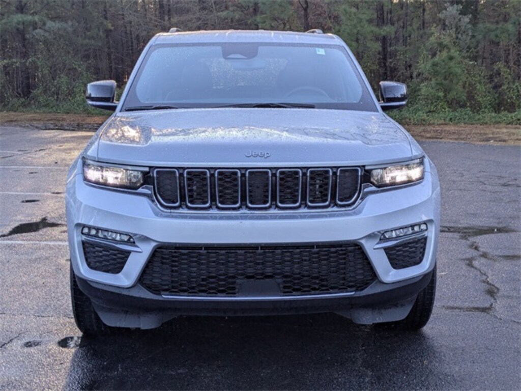 Used 2024 Jeep Grand Cherokee Limited SUV