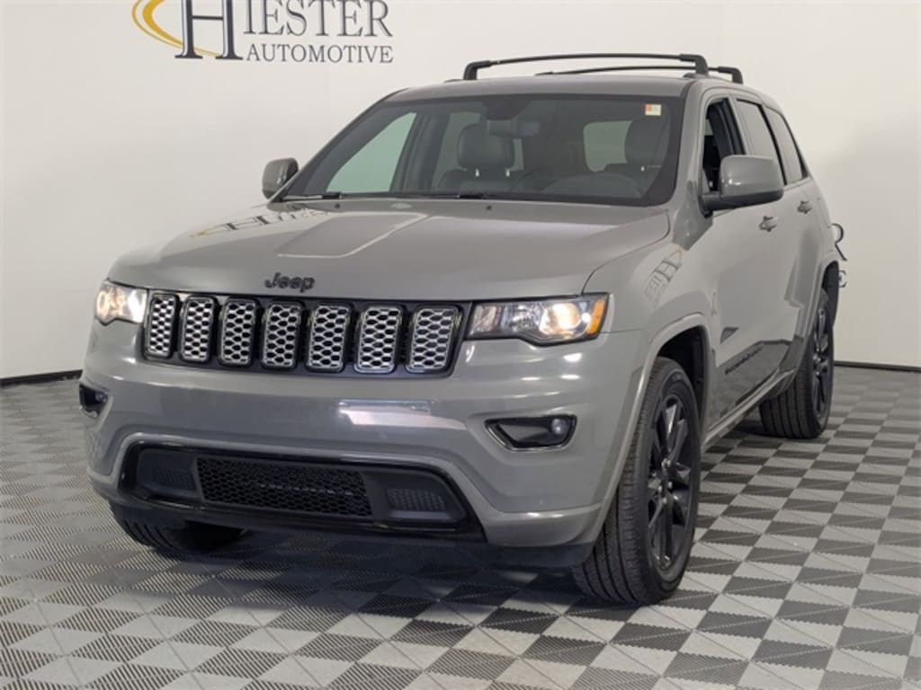 Used 2020 Jeep Grand Cherokee Altitude SUV