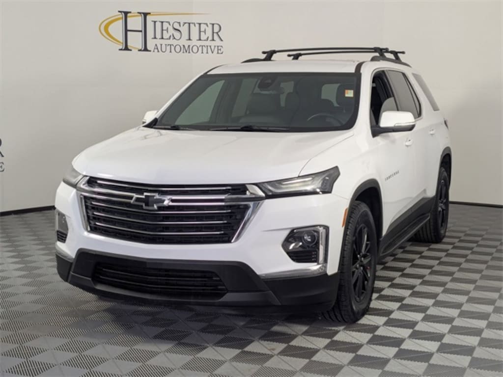 Used 2022 Chevrolet Traverse LT Leather SUV