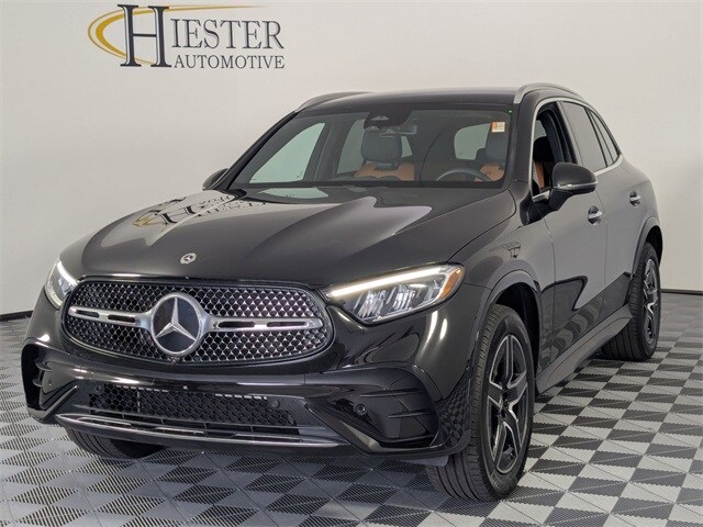 2024 Mercedes Benz GLC 300 photo 4