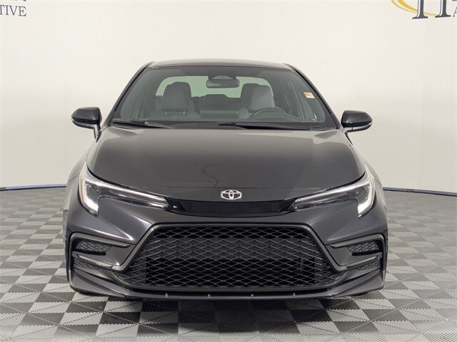 2023 Toyota Corolla SE photo 3