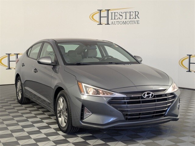 2019 Hyundai Elantra SEL Value Edition Limited photo 2