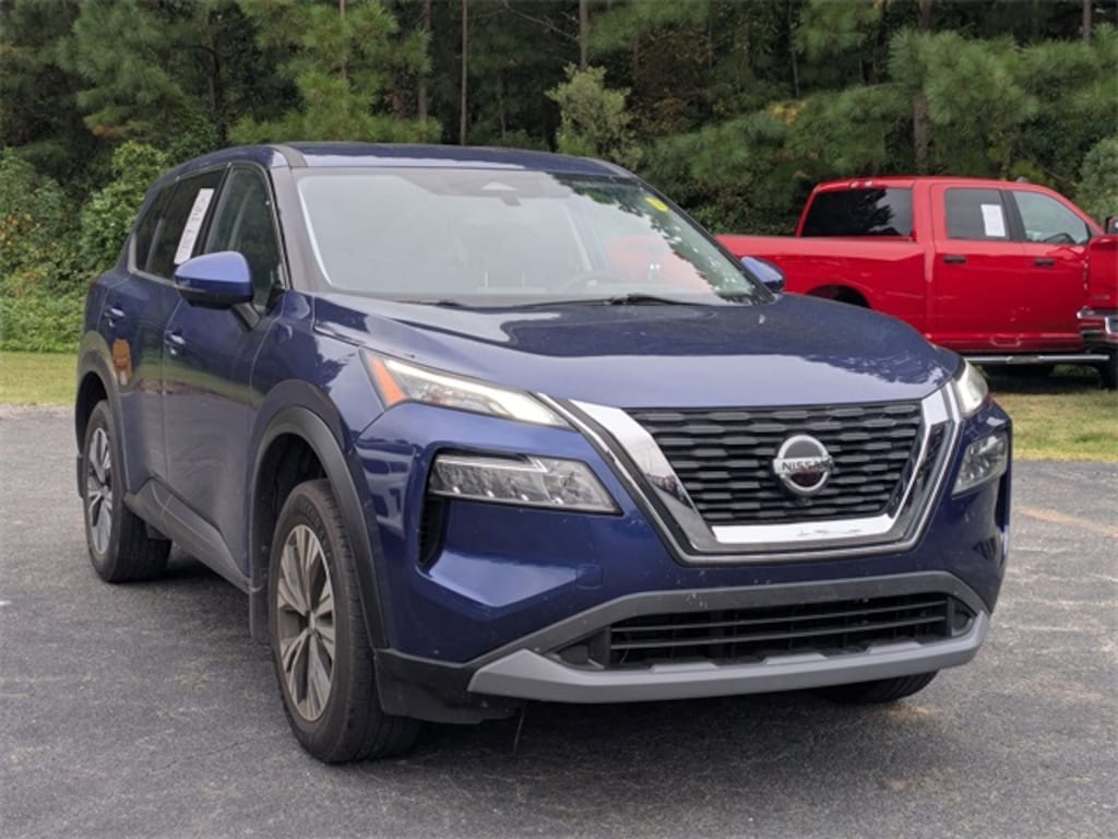 Used 2021 Nissan Rogue SV SUV