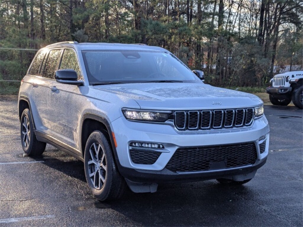 Used 2024 Jeep Grand Cherokee Limited SUV