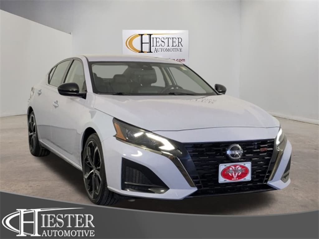 Used 2024 Nissan Altima 2.5 SR Sedan