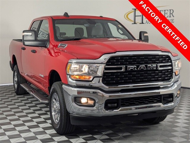 2024 Ram 2500 Big Horn photo 2