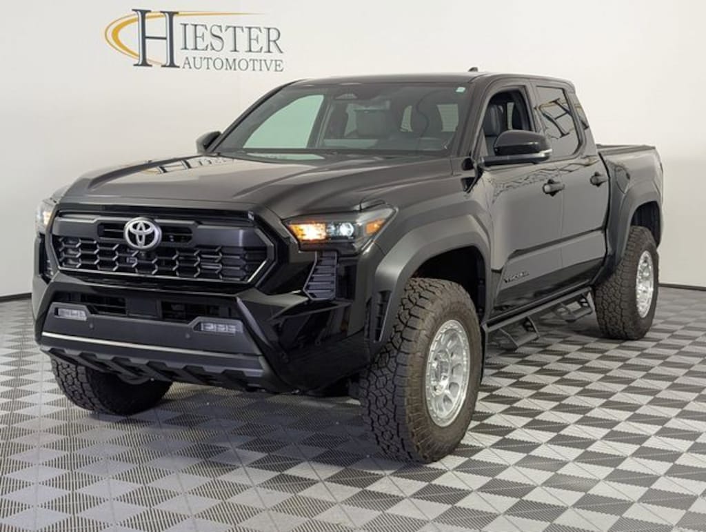 Used 2025 Toyota Tacoma TRD Off-Road Truck