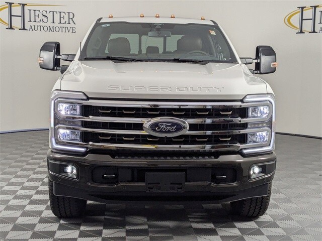 2025 Ford F-250 King Ranch photo 3