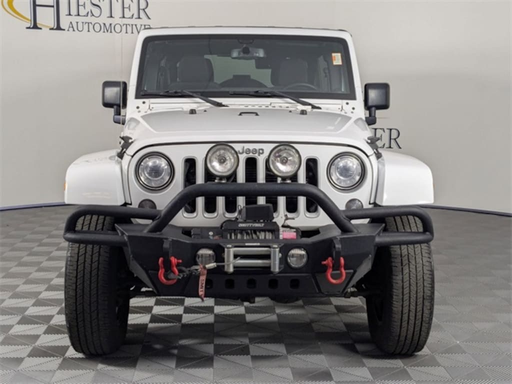 Used 2018 Jeep Wrangler JK Unlimited Sahara SUV