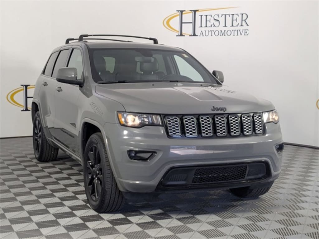 Used 2020 Jeep Grand Cherokee Altitude SUV
