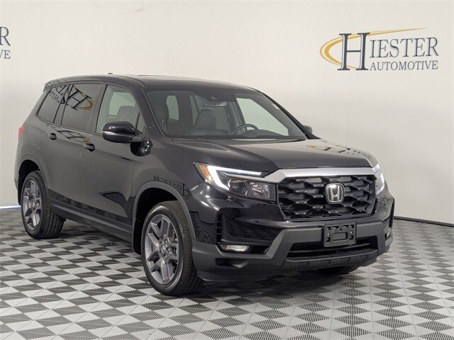 2023 Honda Passport EX-L photo 2