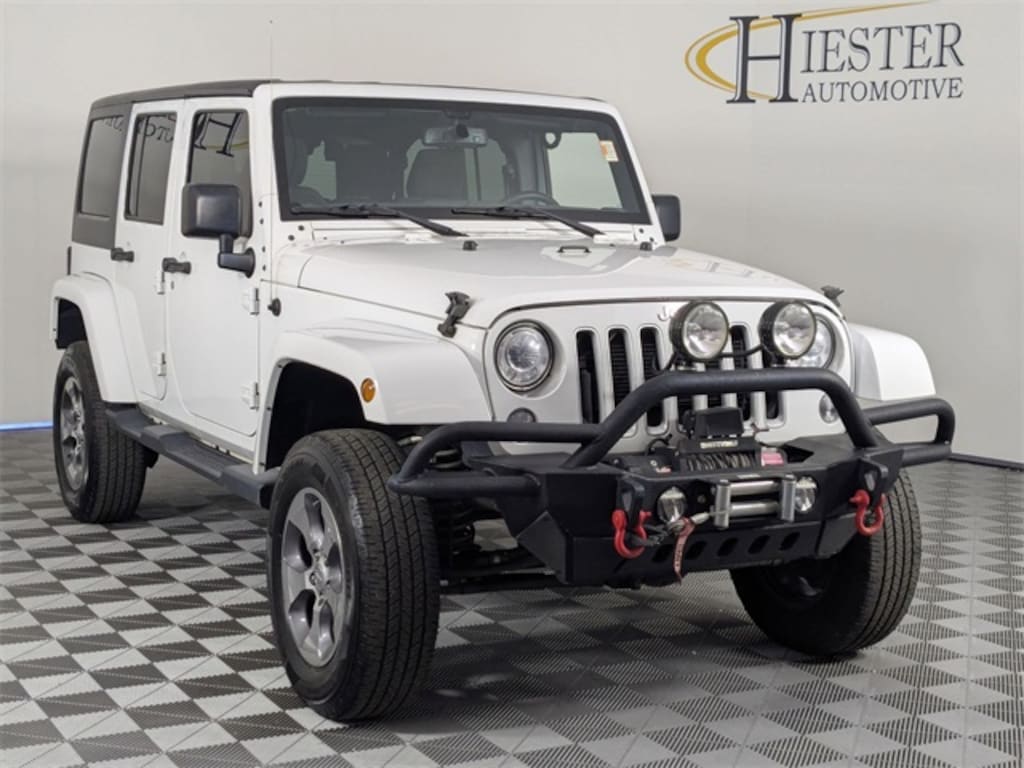 Used 2018 Jeep Wrangler JK Unlimited Sahara SUV