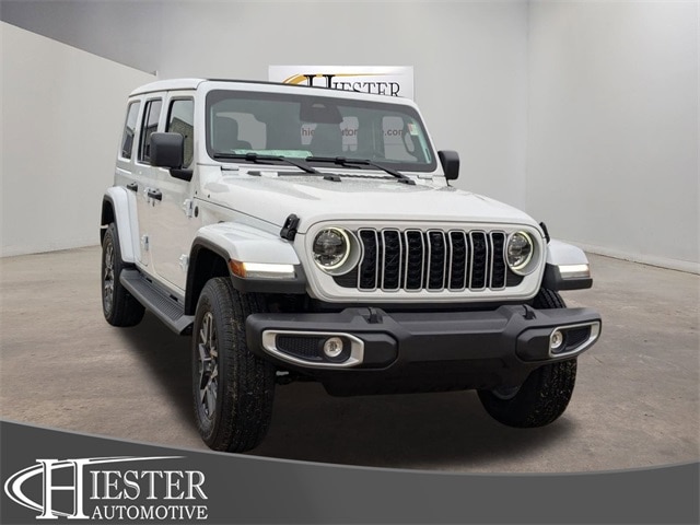 2026 Jeep Wrangler 4-Door Sahara's photo