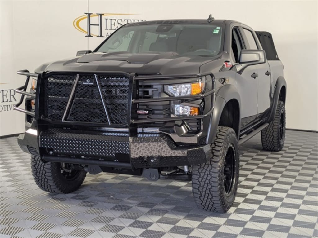 Used 2024 Chevrolet Silverado 1500 Custom Trail Boss Truck Crew Cab