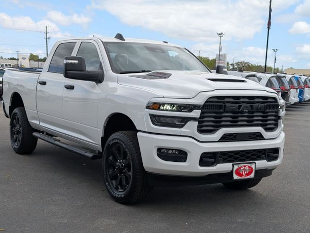 New 2026 Ram 2500 BLACK EXPRESS CREW CAB 4X4 6'4 BOX Pickup