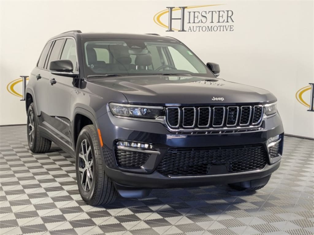 Used 2023 Jeep Grand Cherokee Limited SUV