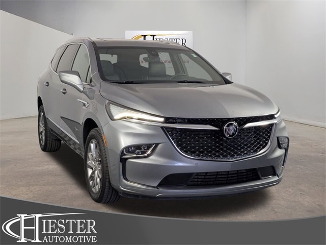 2023 Buick Enclave Avenir's photo