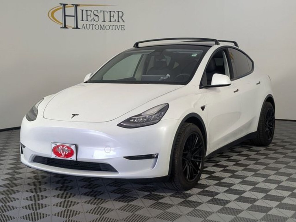Used 2022 Tesla Model Y Long Range SUV